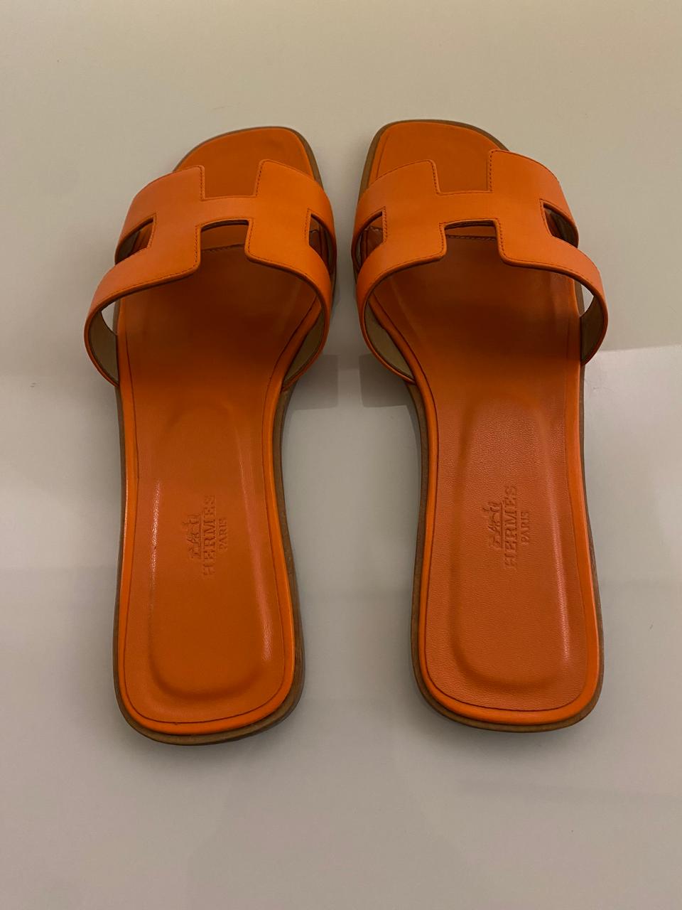 Orange Gucci Interlocking