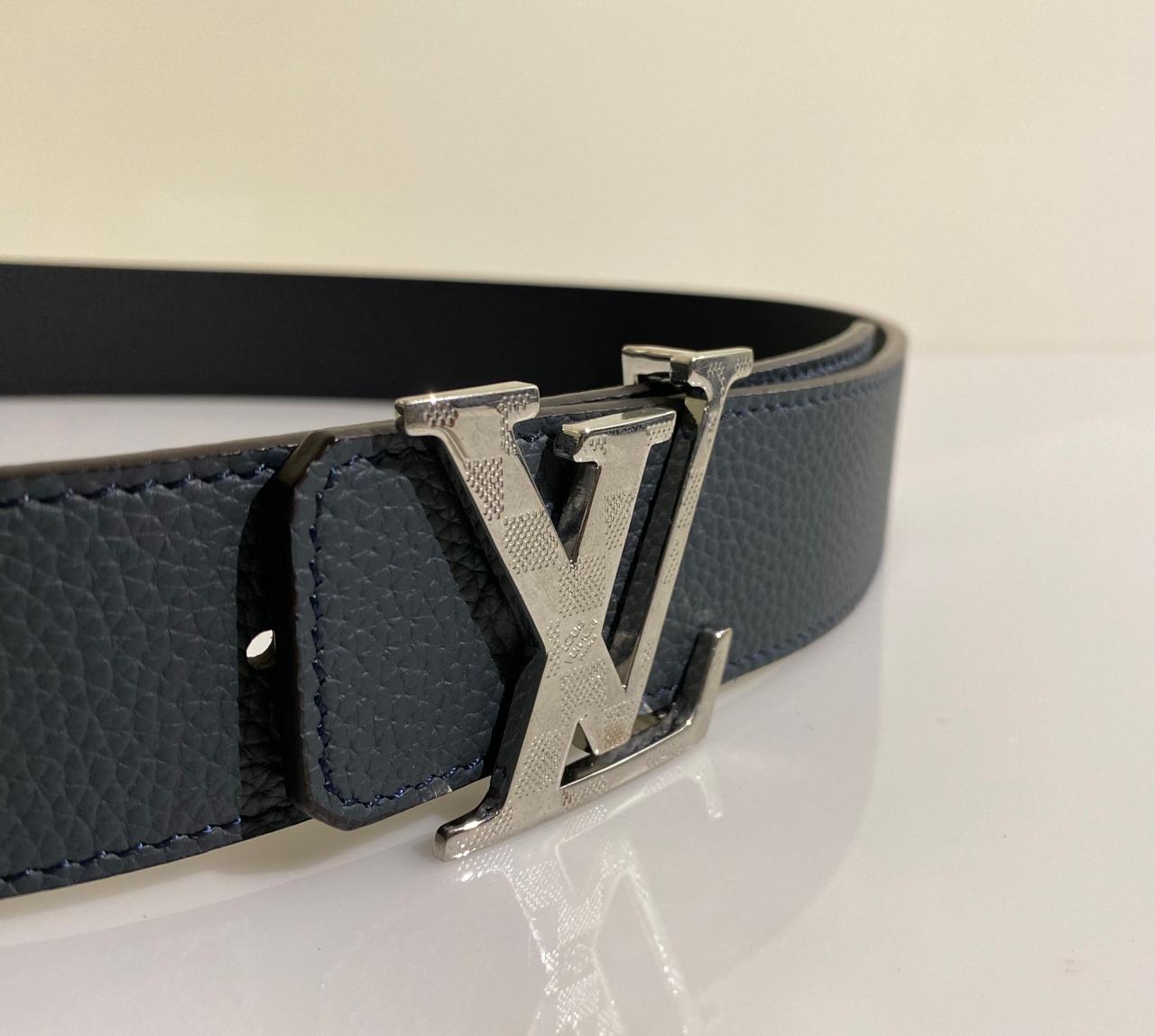LV Initiales Taurillon 40mm