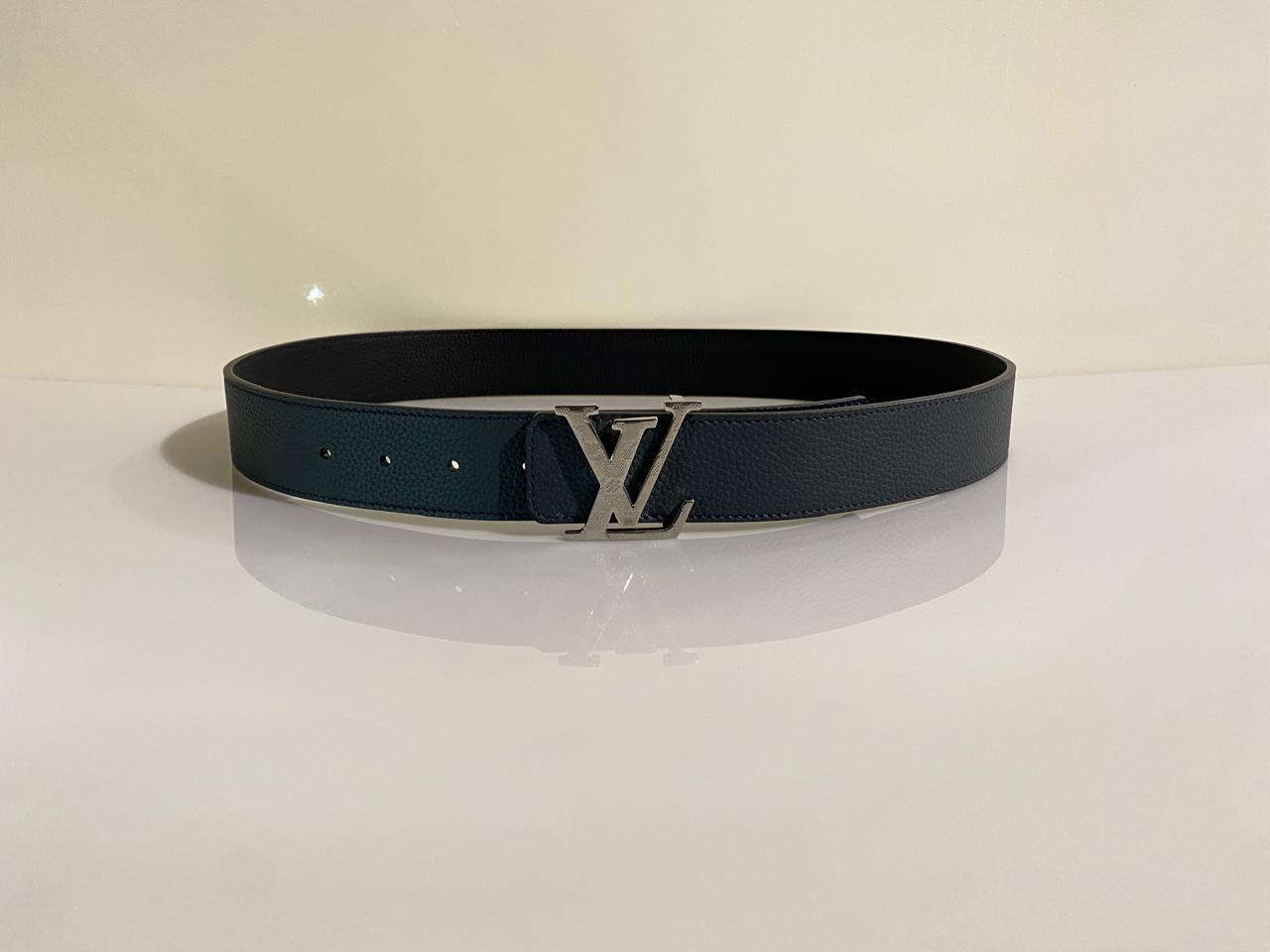 LV Initiales Taurillon 40mm