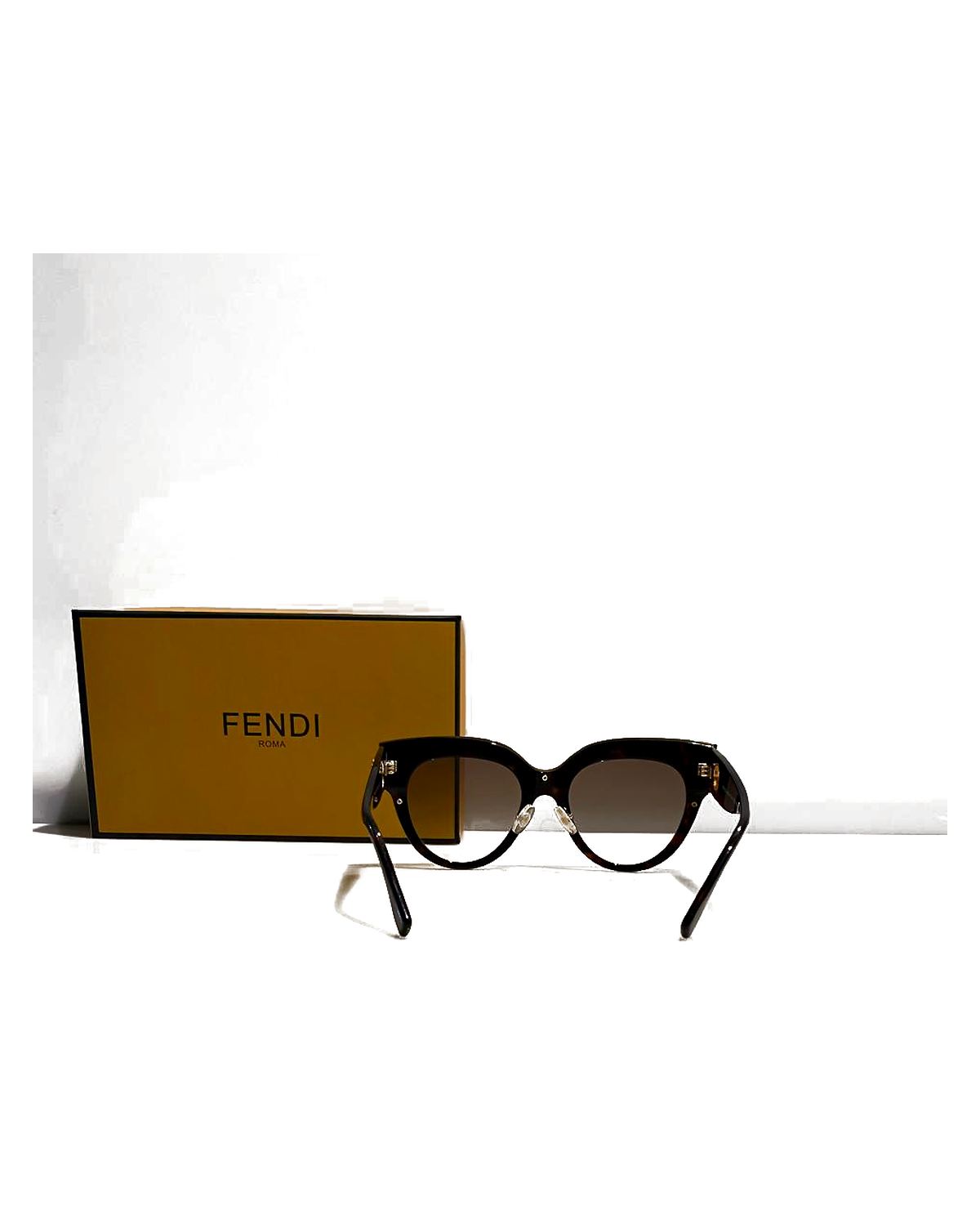Fendi Cat-Eye Sunglasses - black detail view
